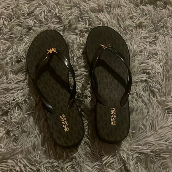 Micheal Kors Bedford glam flip flop - Picture 1 of 4